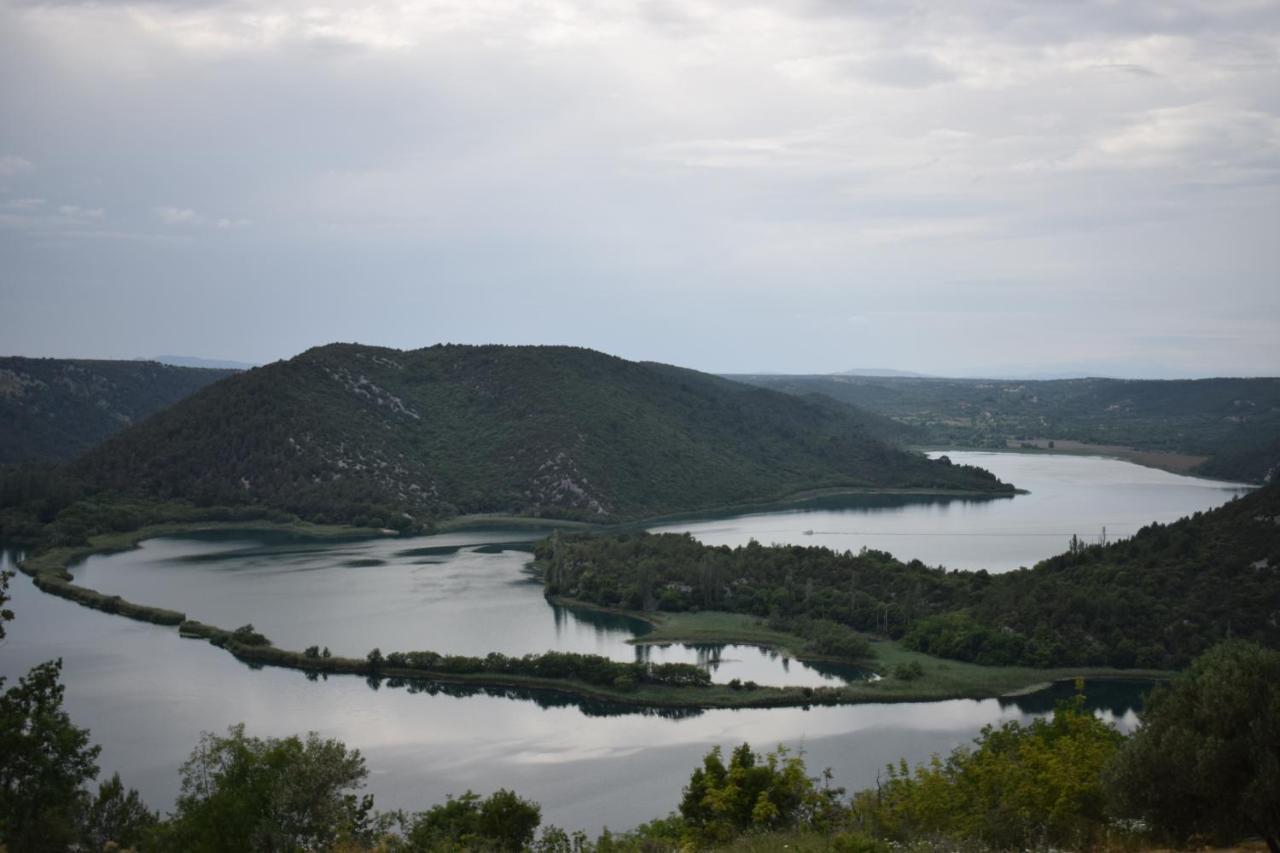 Hotel Matanovi Dvori-Krka National Park à Lozovac Extérieur photo