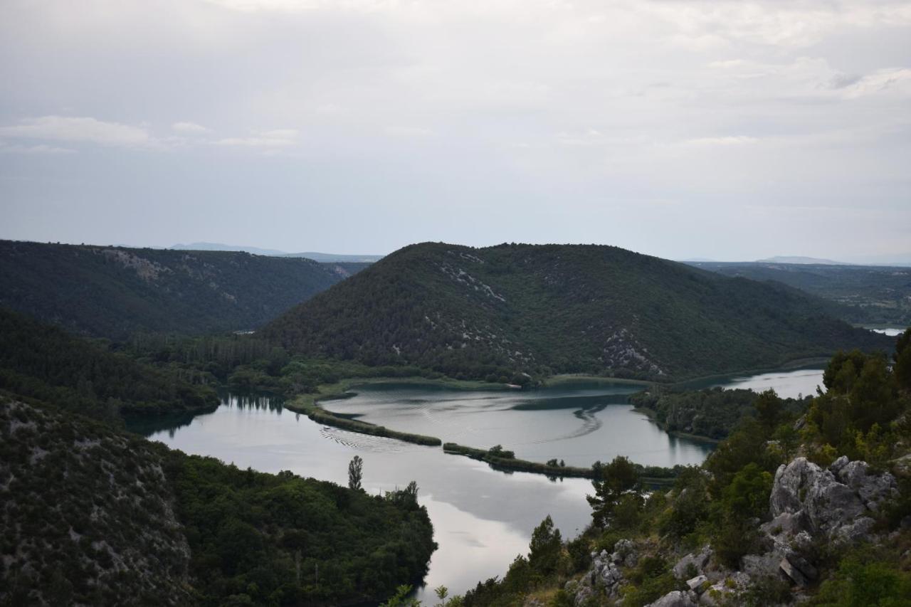 Hotel Matanovi Dvori-Krka National Park à Lozovac Extérieur photo