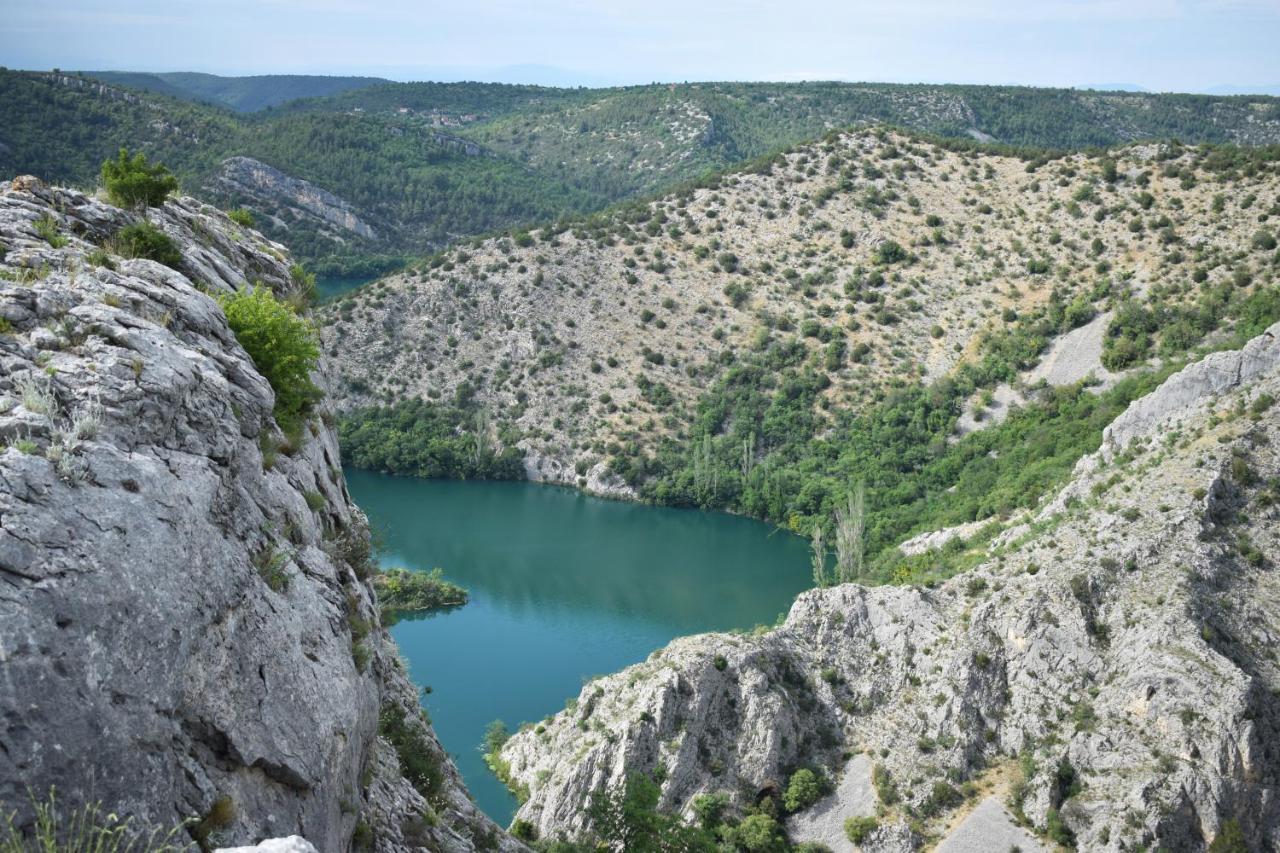 Hotel Matanovi Dvori-Krka National Park à Lozovac Extérieur photo